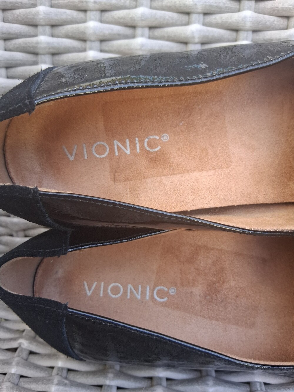 NEW Vionic Kensley Black Patent Leather Slip-On Loafers with White Sole - Picture 7 of 14